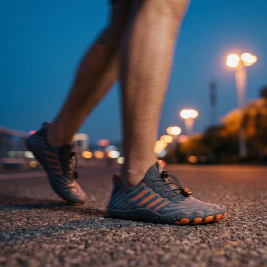 Solenix Barefoot Gym Shoes - dusk motion blur