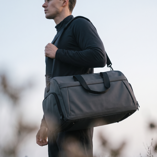 Lumen Gym Bag - hazy sky portrait